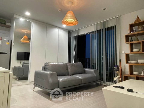 2-BR Condo At Life Ladprao, 100m to BTS Ha Yaek Lat Phrao (ID 2075969)