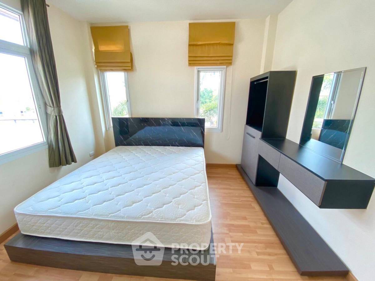 รูป บ้านเช่า 3 ห้องนอน The Boulevard ศรีราชา สุรศักดิ์ ศรีราชา (230 ตร.ม.) (ID 1856938) - รูปที่ 32/38