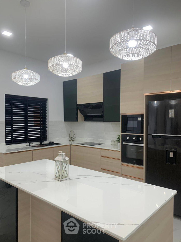 รูป วิลล่า 4 ห้องนอน เลี้ยงสัตว์ได้ ในทำเลทับใต้ หัวหิน (ID 2080008) - รูปที่ 21/24