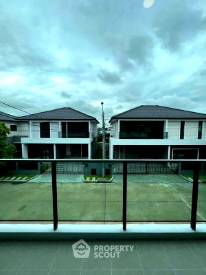 เช่าบ้านเดี่ยว หลักสี่พลาซ่า : บ้าน 4 ห้องนอน ให้เช่า Centro Vibhavadi เขตดอนเมือง กรุงเทพ (ID 2148203)