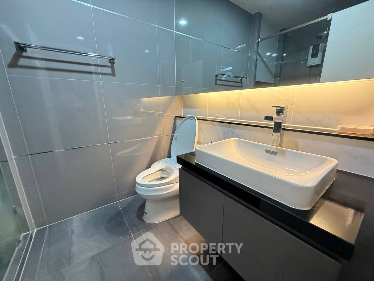 รูป บ้านเช่า 4 ห้องนอน โครงการ เซทธสิริ-กรุงเทพกรีฑา 2 ใกล้หัวหมาก (ID 2455026) - รูปที่ 9/15
