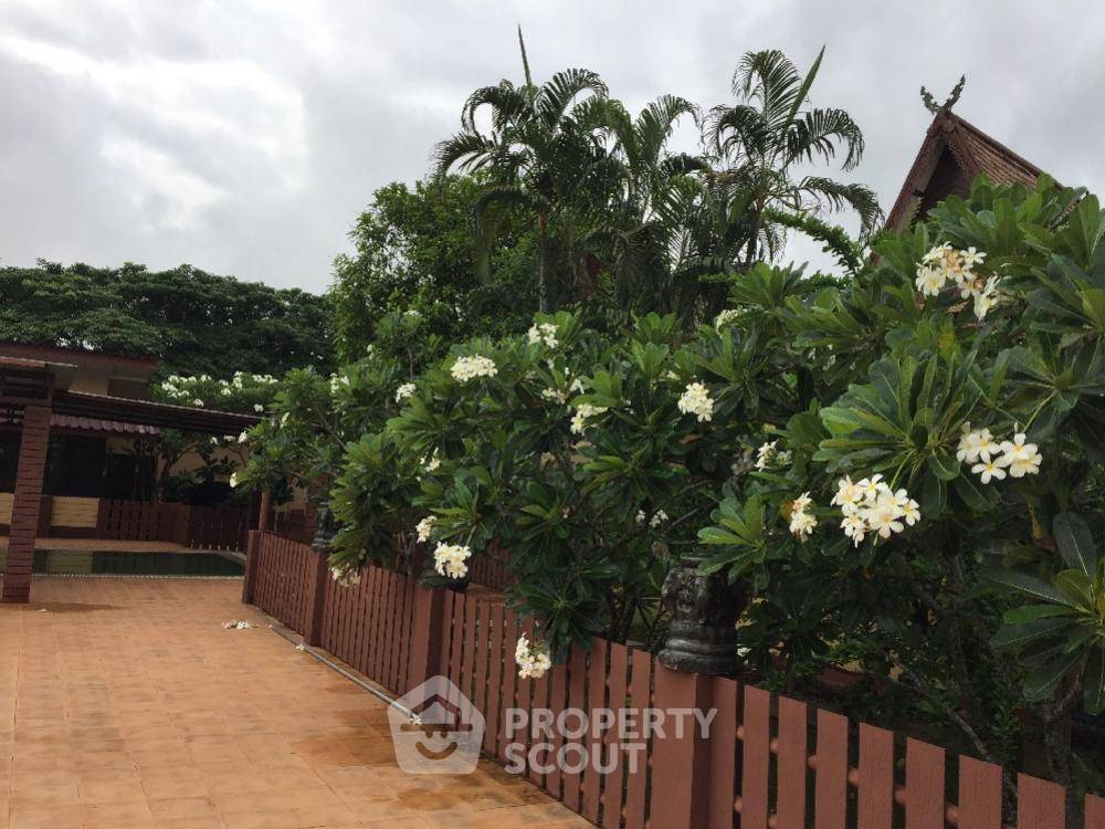 รูป ขายบ้าน 3 ห้องนอน ในช้างเผือก เมืองเชียงใหม่ (310 ตร.ม.) (ID 1298142) - รูปที่ 5/10