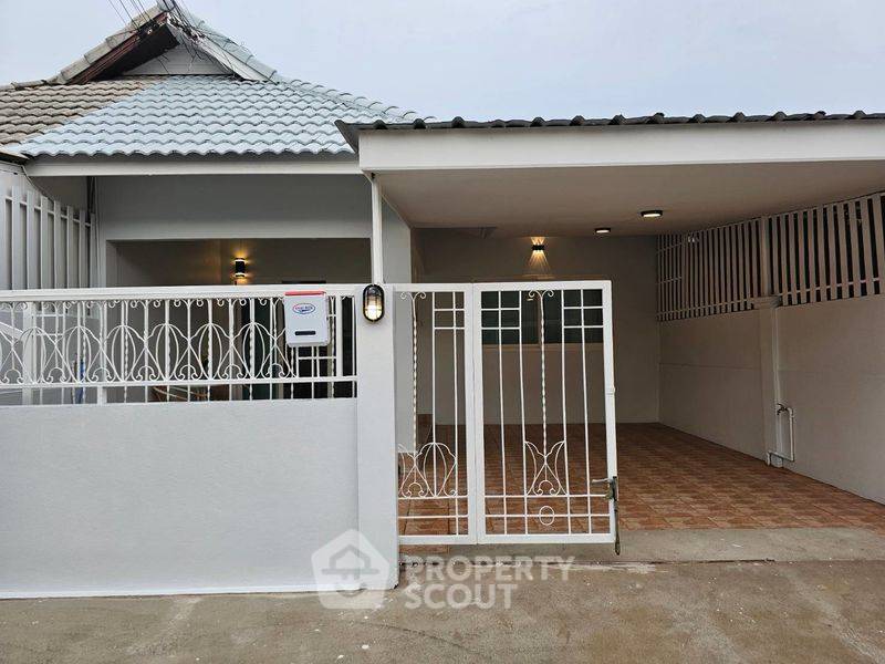 รูป บ้านขาย 2 ห้องนอน ราวิพร วิลเลจ 2 เลี้ยงสัตว์ได้ พื้นที่ 93 ตร.ม. (ID 2136017) - รูปที่ 1/12