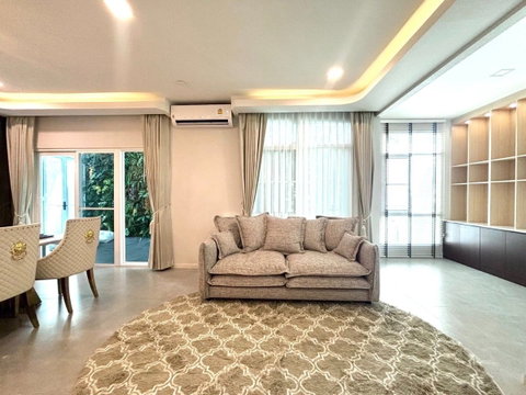 Mantana Bangna–Wongwaen  Rental Price: 130,000 THB/month