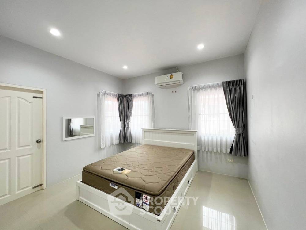picture 5-BR House 400 Sqm For Sale, Top Land Ratsada Phuket (ID 1865053) - 15/20