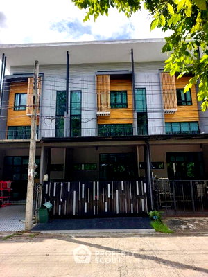 Townhouses for sale : 3-BR Townhouse For Sale In Eco Space Kaset-Nawamin 2, Bueng Kum (ID 2150582)