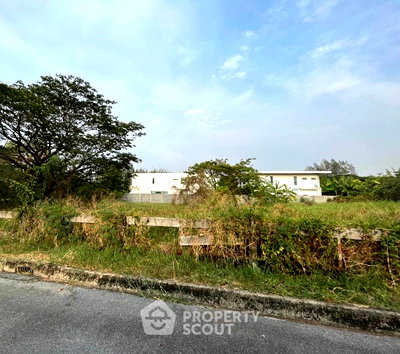 Land for sale Nawamintrachinuthit Benjamarachalai School : Greenside By Sansiri Land For Sale In Sam Wa Tawan Tok, Bangkok (ID 1446729)