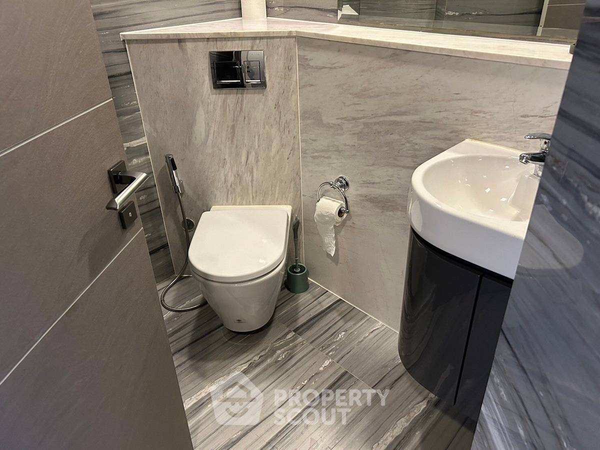 รูป คอนโด 3 ห้องนอน 135 ตร.ม. แอชตัน เรสซิเดนซ์ 41 ใกล้ BTS พร้อมพงษ์ 200 ม. (ID 1437202) - รูปที่ 10/27