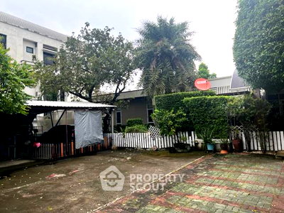 Land for sale Ladprao 48, Chokchai 4, Ladprao 71 : 200 Sqm Land For Sale In Chan Kasem, Chatuchak Near MRT Ratchadaphisek (ID 1019425)