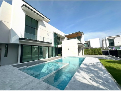 🏠 ขายบ้าน : The Master Ekkamai-Ramintra (เดอะ มาสเตอร์ เอกมัย-รามอินทรา) รหัสทรัพย์ | 📌 LNP-H674