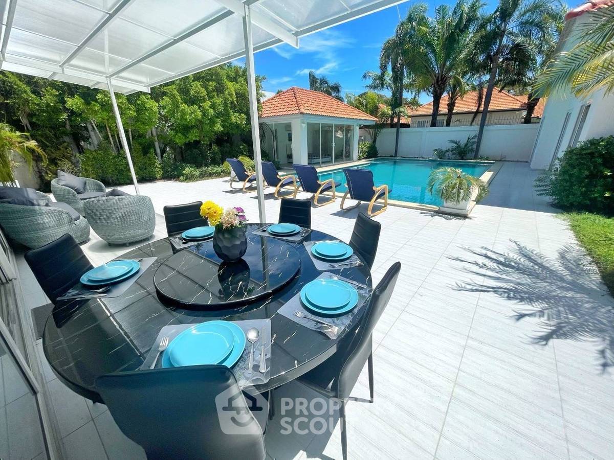 รูป บ้านวิลล่า 10 ห้องนอน Majestic Residence ขนาด 810 ตร.ม. รับสัตว์เลี้ยงได้ (ID 2102900) - รูปที่ 4/20