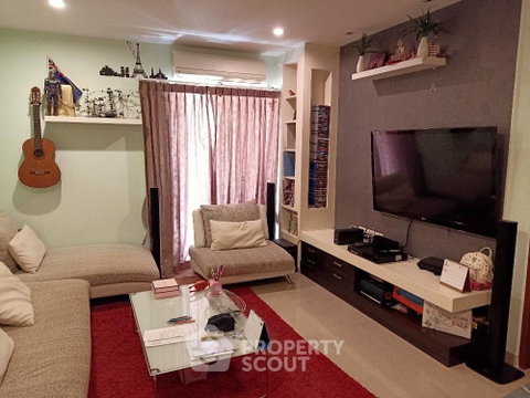 คอนโด 1 ห้องนอน 59 ตร.ม. สำหรับขาย โครงการ Klang Krung Resort (Ratchada 7) ใกล้ MRT ห้วยขวาง (ID 732038)