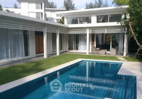 Pet-Friendly 4-BR Villa 250 Sqm For Rent In Layan, Phuket (ID 1069757)