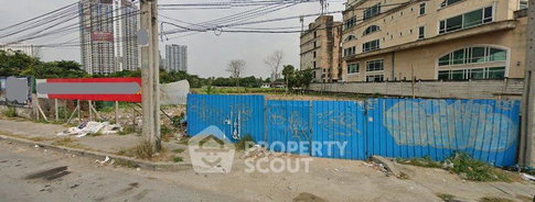 Land For Sale At Pak Khlong Phasi Charoen, Near BTS Wutthakat (ID 1227978)