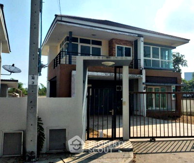 บ้านเดี่ยว โรงเรียนนวมินทราชินูทิศ เบญจมราชาลัย : บ้าน 4 ห้องนอน ขาย สินิรัตน์ หทัยรัตน์ 37 วิลเลจ ใกล้สามวา (ID 2027907)