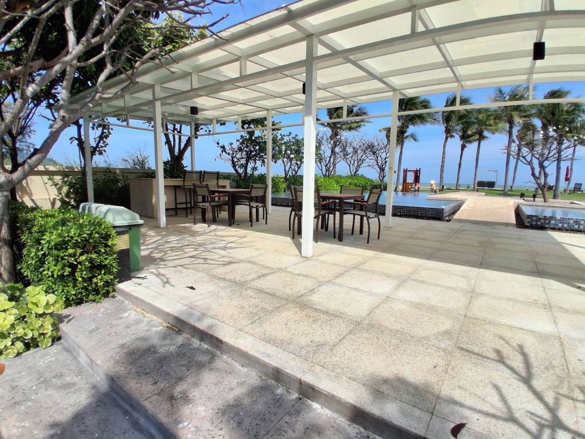 รูป "วิวทะเลหลักล้าน ในราคา 8.5 ล้านบาท! ขาย Bella Costa หัวหิน 3 ห้องนอน ห้องมุมชั้น 1 ถ้าอยากอายุยืนซื้ออยู่" - รูปที่ 15/17
