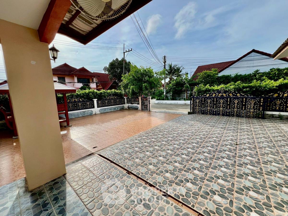 รูป บ้านวิลล่า 4 ห้องนอน ในโครงการ บ้านปาร์ค รุ่งเรือง พัทยาตะวันออก (ID 2133274) - รูปที่ 14/18