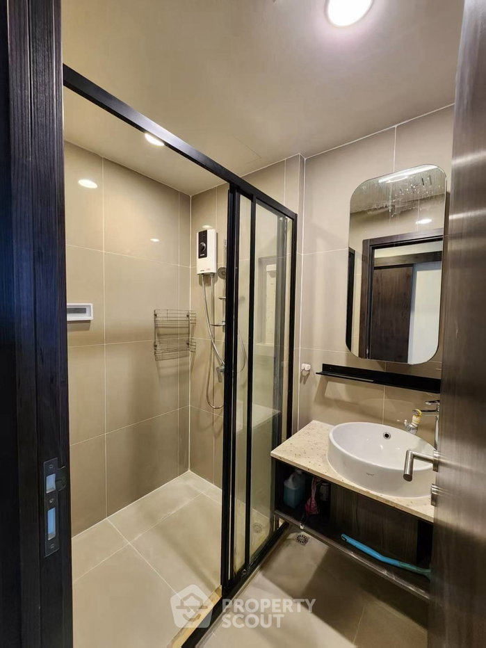 รูป คอนโด 1 ห้องนอน ชั้น 21 ที่ XT Huaikhwang ใกล้ MRT ห้วยขวาง (ID 2455911) - รูปที่ 7/9