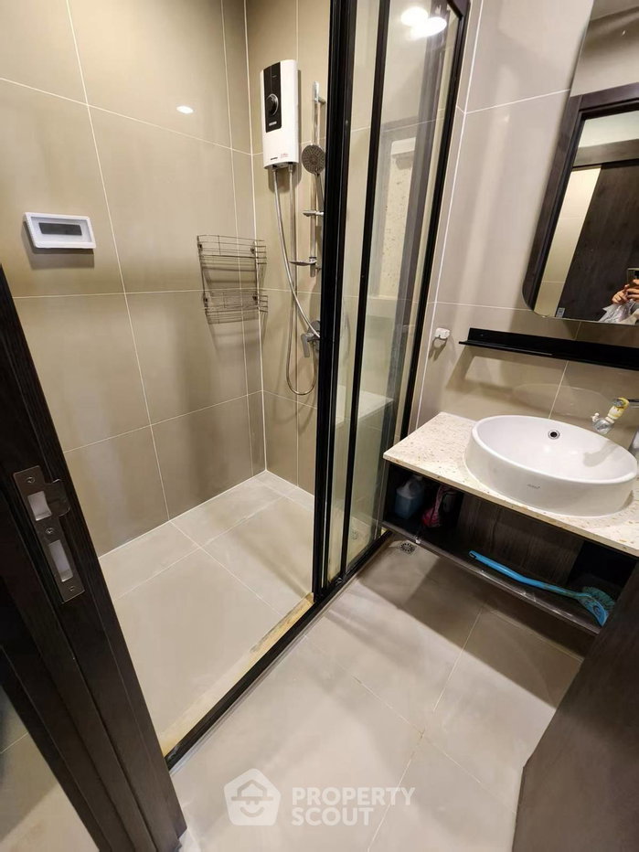 รูป คอนโด 1 ห้องนอน ชั้น 21 ที่ XT Huaikhwang ใกล้ MRT ห้วยขวาง (ID 2455911) - รูปที่ 8/9