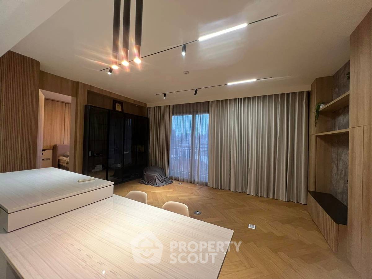 รูป คอนโด 1 ห้องนอน 72 ตร.ม. สำหรับขาย ซาววี่ พหล 2 ใกล้ BTS อารี 300 ม. (ID 1716269) - รูปที่ 3/11
