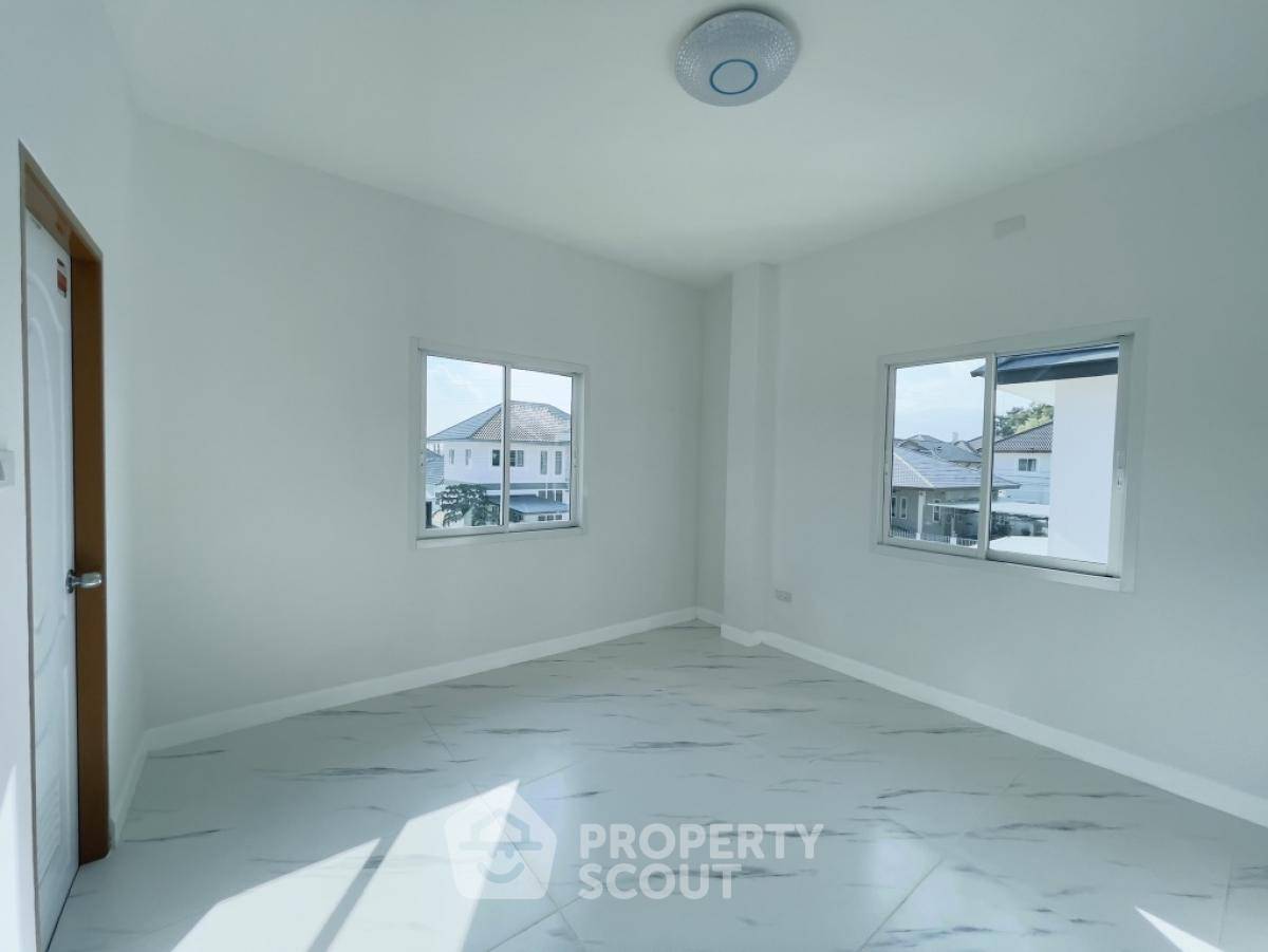picture Pet-Friendly 4-BR House 382 Sqm Near Nong Chom, San Sai (ID 1595423) - 6/7