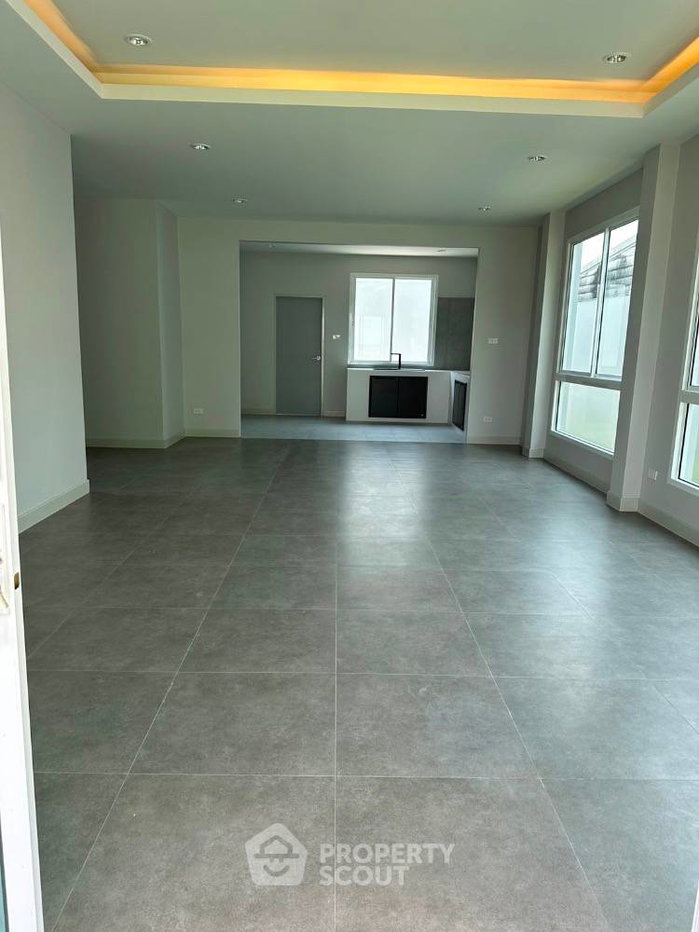 รูป บ้านเดี่ยว 4 ห้องนอน ขาย Village Sasikarn ย่านเทพารักษ์ (ID 1838875) - รูปที่ 14/18