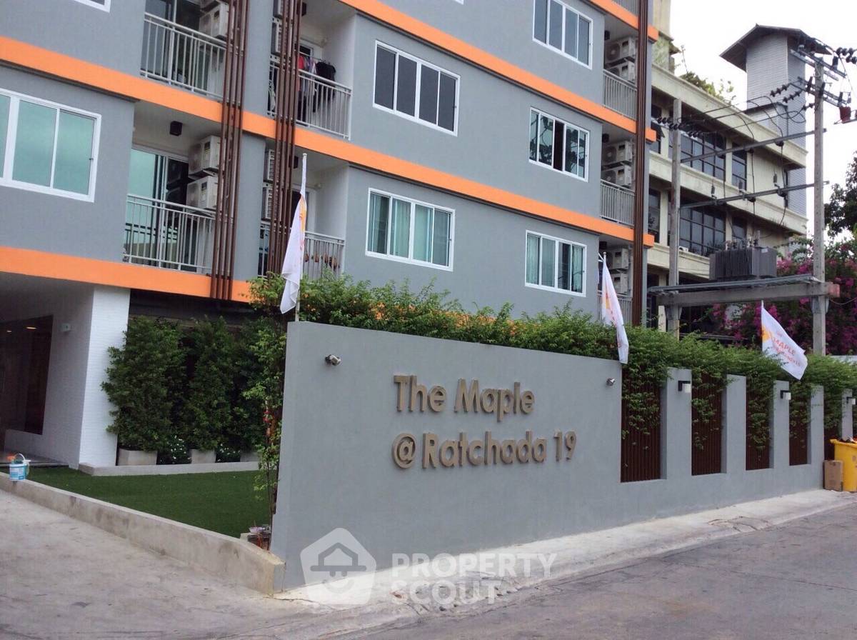 picture 1-BR Condo At The Maple @ Ratchada, Low Floor Near MRT Ratchadaphisek (ID 732429) - 4/13