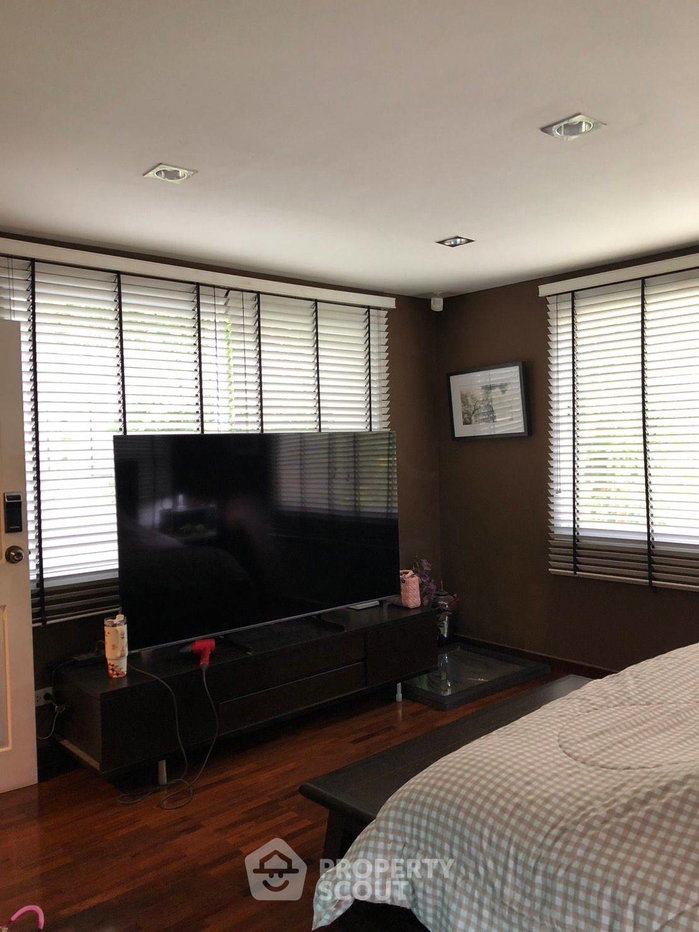 รูป บ้าน 4 ห้องนอน ขาย ในแซมเสนใน พญาไท ใกล้ BTS สะพานควาย (ID 2083325) - รูปที่ 9/33