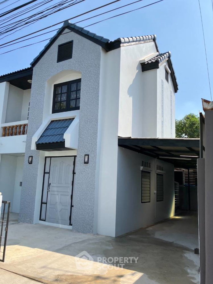รูป บ้าน 4 ห้องนอน 210 ตร.ม. ใกล้ ARL บ้านทับช้าง กรุงธนบุรีเครทธ สะพานสูง (ขาย) (ID 1401630) - รูปที่ 1/16
