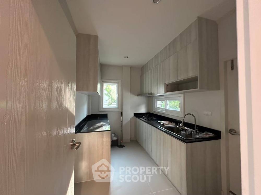 รูป บ้านเดี่ยว 4 ห้องนอน ขาย พร้อมรับสัตว์เลี้ยง โครงการศุภาลัย ปาร์ค วิลล์ 2 บางนา-เทพารักษ์ บางชลอ ง บางพลี (ID 2043832) - รูปที่ 8/10