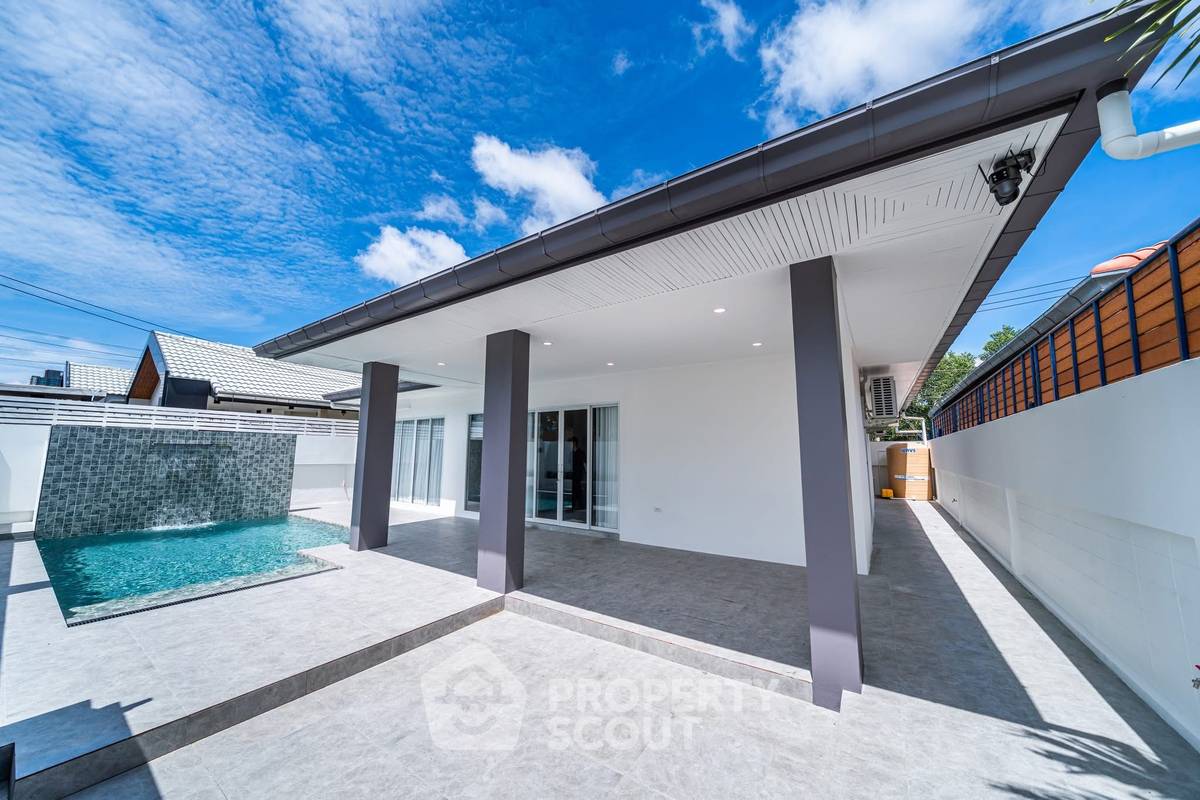 รูป บ้านเดี่ยว 5 ห้องนอน ขาย 250 ตร.ม. ในหนองปรือ พัทยา (ID 2169641) - รูปที่ 2/27