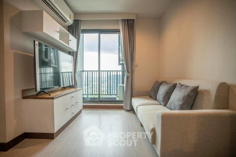 30th-Floor 2-BR 52 Sqm Condo At Life Ladprao, 100m to BTS Ha Yaek Lat Phrao (ID 1906111)