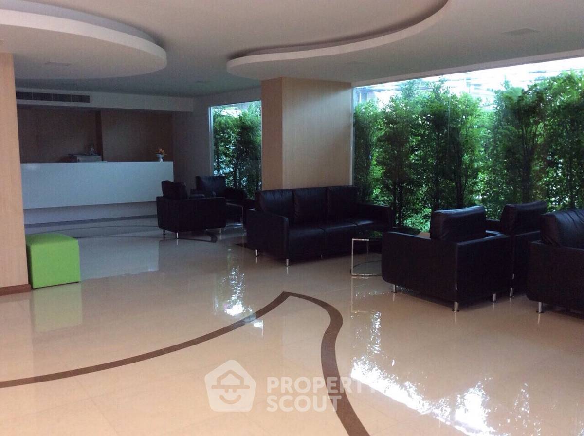 picture 1-BR Condo At The Maple @ Ratchada, Low Floor Near MRT Ratchadaphisek (ID 732429) - 7/13