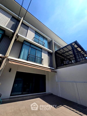 Houses for sale Nonthaburi : 3-BR House For Sale Near Ban Mai, Pak Kret, Nonthaburi (96 Sqm) (ID 1901446)