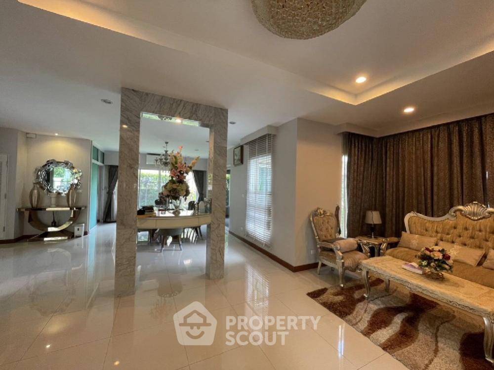 picture 5-BR Pet-Friendly House For Sale San Phisuea, Chiang Mai (ID 1521501) - 11/28