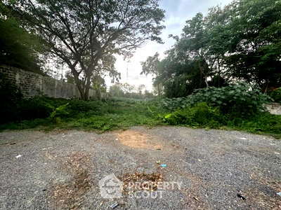เช่าที่ดิน สำนักงานขนส่งจังหวัดเชียงใหม่ : ที่ดินให้เช่า ในป่าแดด เมืองเชียงใหม่ เชียงใหม่ 🌍 (ID 1177564)
