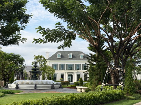 เศรษฐสิริ บางนา กม.10 (แสนสิริ)� บ้านเดี่ยว 2 ชั้น พร้อมเข้าอยู่!
