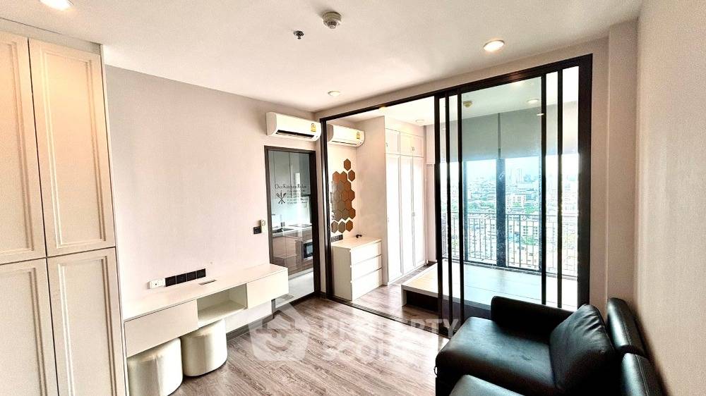 รูป คอนโด 1 ห้องนอน ชั้น 18 Urbano Rajavithi ใกล้ MRT สิรินธร (ID 1815035) - รูปที่ 2/11