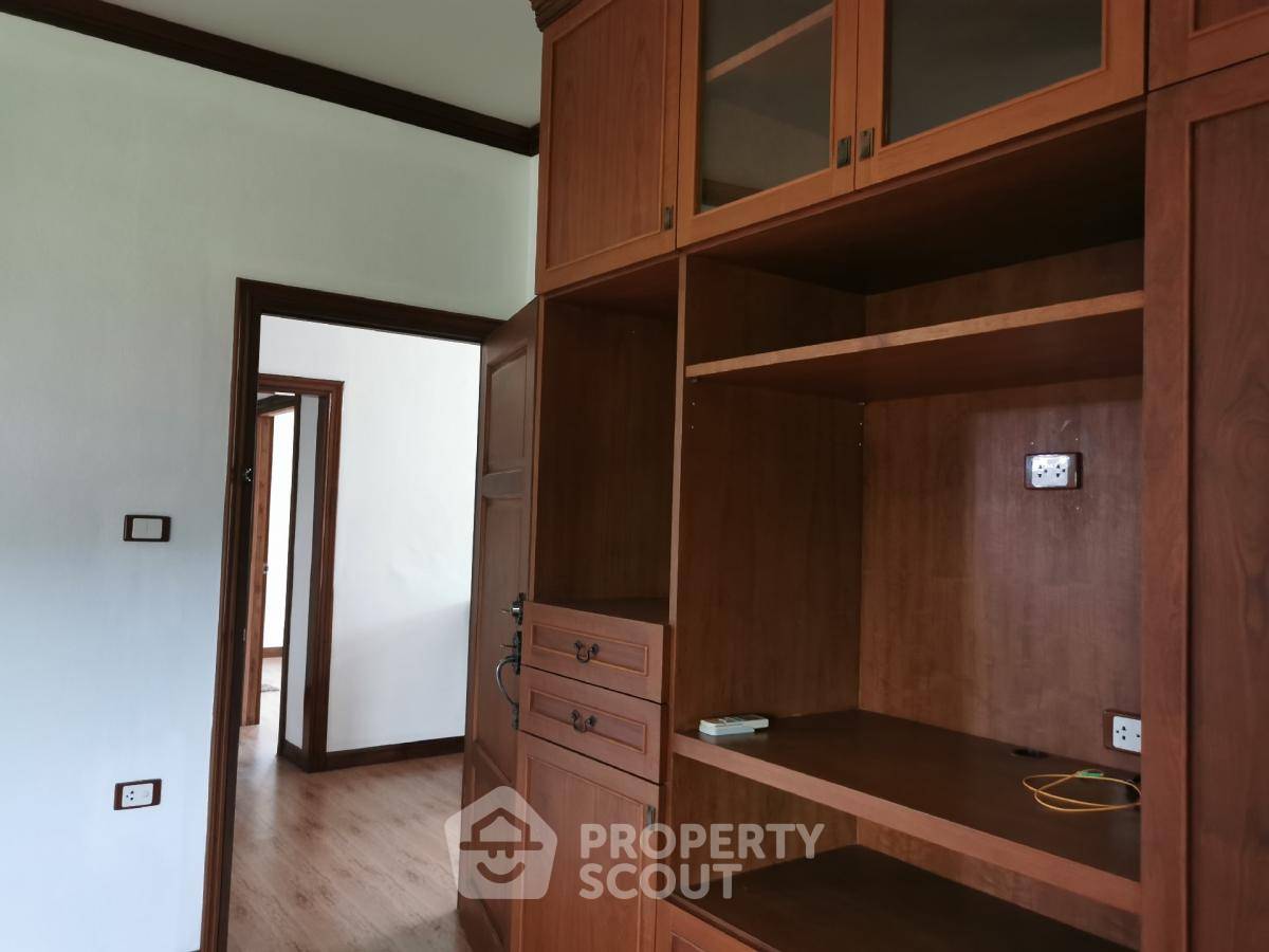 รูป บ้านเดี่ยว 4 ห้องนอน พื้นที่ 325 ตร.ม. ขาย ในศุรศักดิ์ ศรีราชา ชลบุรี (ID 1819691) - รูปที่ 14/21