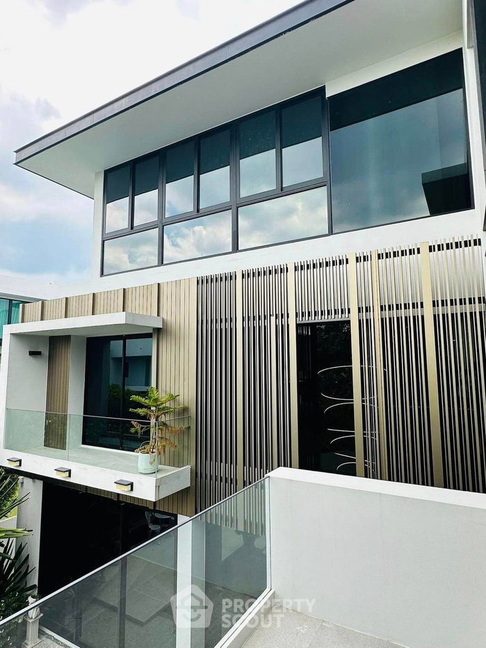 รูป บ้านเช่า 4 ห้องนอน โครงการนันทวัน พระราม 9 ศรีนครินทร์ ใกล้ สะพานสูง (ID 1832119) - รูปที่ 24/29