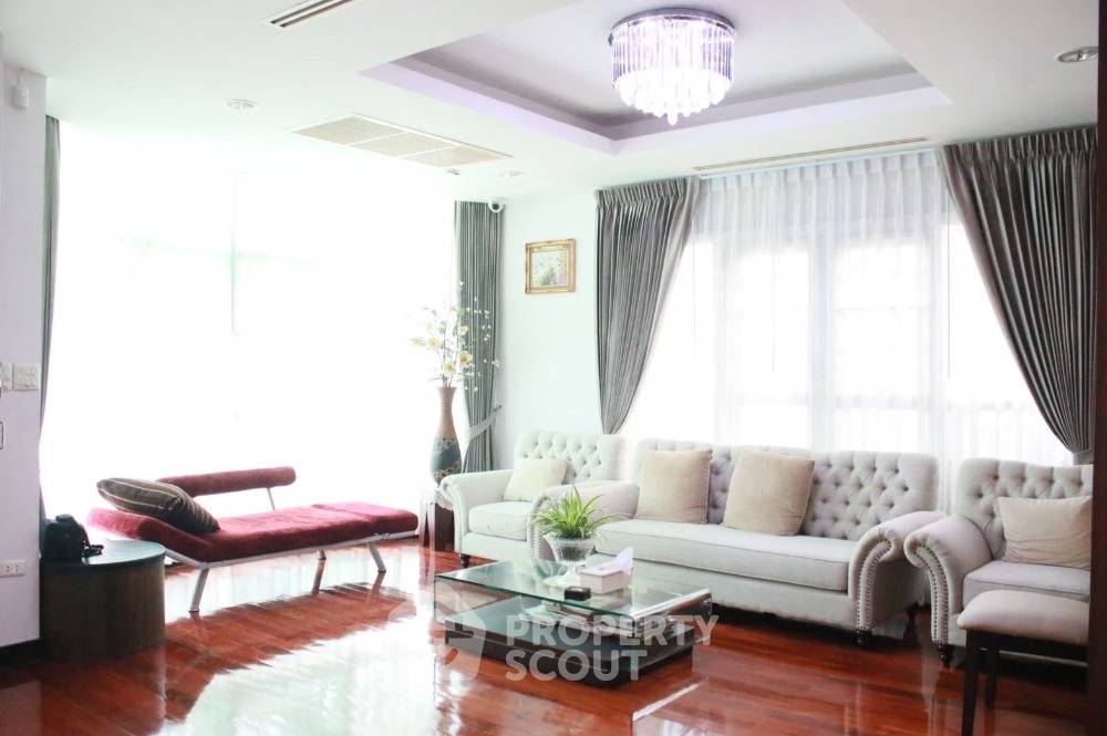 รูป บ้านเดี่ยว 4 ห้องนอน 320 ตร.ม. ขาย ใกล้ทุ่งสองห้อง เขตหลักสี่ (ID 1624919) - รูปที่ 1/11
