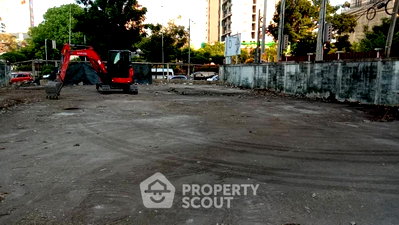 เช่าที่ดิน วัน แบงค็อก   : ที่ดินให้เช่า ในช่องนนทรี ยานนาวา กรุงเทพมหานคร (ID 1124116)