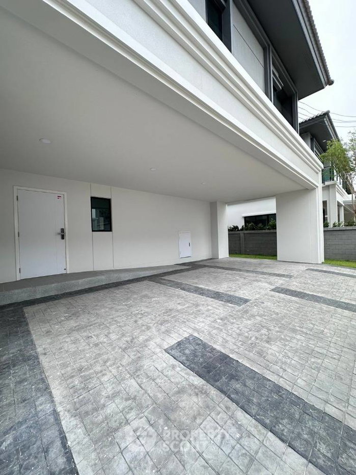 รูป บ้าน 5 ห้องนอน 377 ตร.ม. ขาย พร้อมเลี้ยงสัตว์ Britania บางนา-ศรีวารี ใกล้สระสะอาโครกใหญ่ (ID 2047019) - รูปที่ 7/37