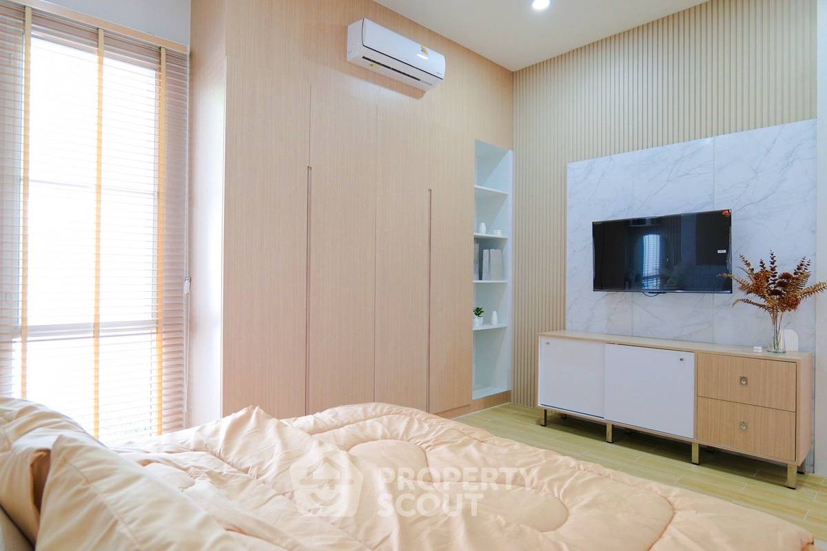 รูป วิลล่า 4 ห้องนอน สำหรับขาย พัทยา หนองปรือ บางละมุง (เลี้ยงสัตว์ได้) (ID 2111996) - รูปที่ 11/14