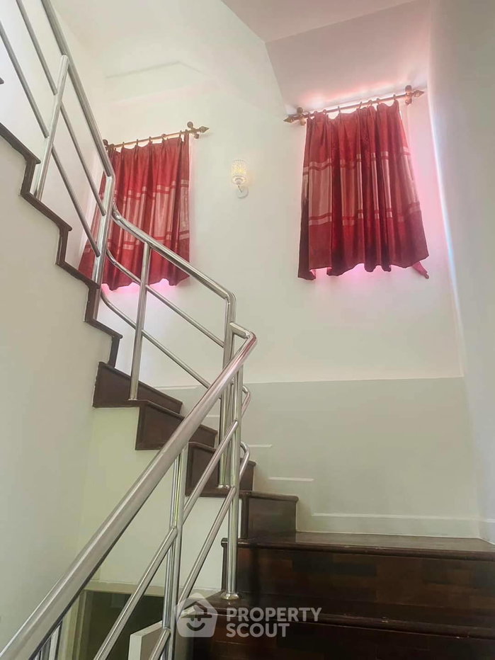 picture 5-BR House For Rent 410 Sqm Near Samrong Nuea, Samut Prakan (ID 1534617) - 5/5