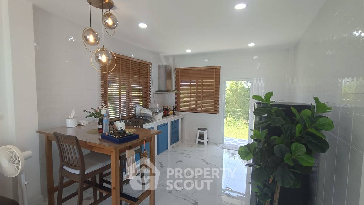 รูป บ้าน 3 ห้องนอน 190 ตร.ม. พร้อมเลี้ยงสัตว์ได้ ทำเลวังพง ตรังบุรี ประจวบคีรีขันธ์ (ID 2063551) - รูปที่ 8/34