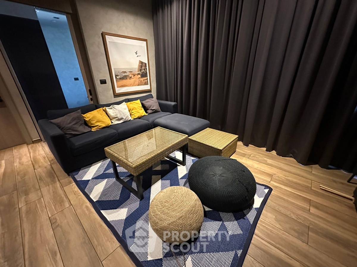 รูป คอนโด 2 ห้องนอน 88 ตร.ม. The Lofts Asoke ใกล้ MRT เพชรบุรี 300 ม. (ID 1034202) - รูปที่ 1/12