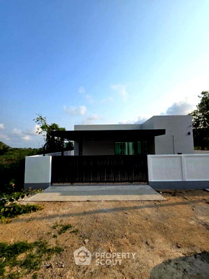 Houses for sale Sattahip Hospital Km.10 : 3-Bed House For Sale 154 Sqm In Phlu Ta Luang, Sattahip (ID 1963541)