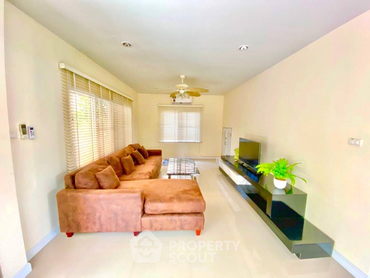 รูป บ้านเช่า 3 ห้องนอน The Boulevard ศรีราชา สุรศักดิ์ ศรีราชา (230 ตร.ม.) (ID 1856938) - รูปที่ 9/38
