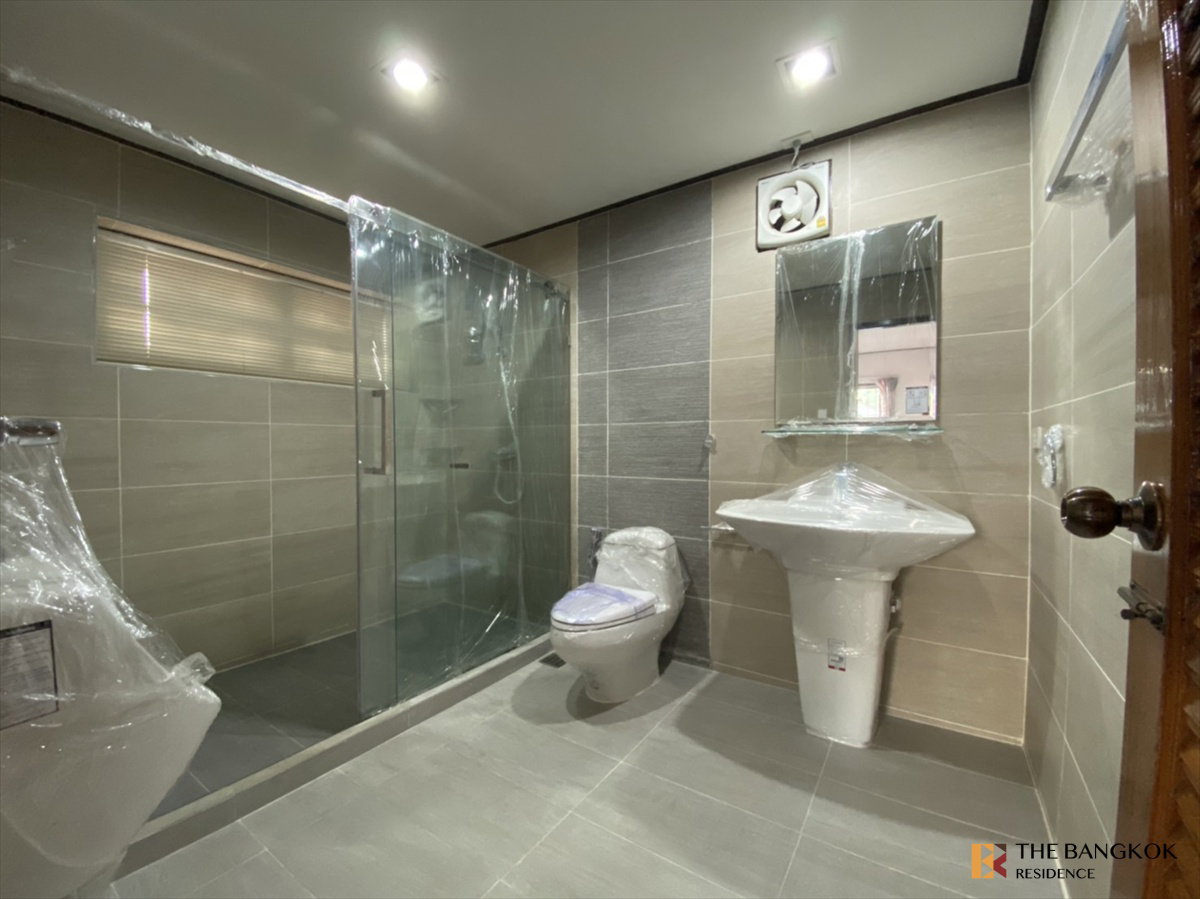 รูป เดอะ พาลาซโซ่ สาทร หรูหราเหนือระดับกับยูนิตสุด Luxury - รูปที่ 11/20